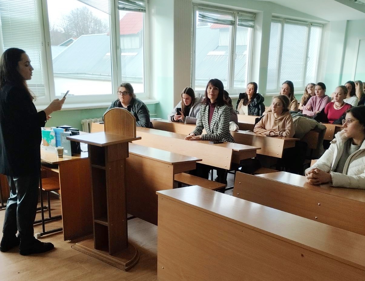 Подяка від студентів письменниці